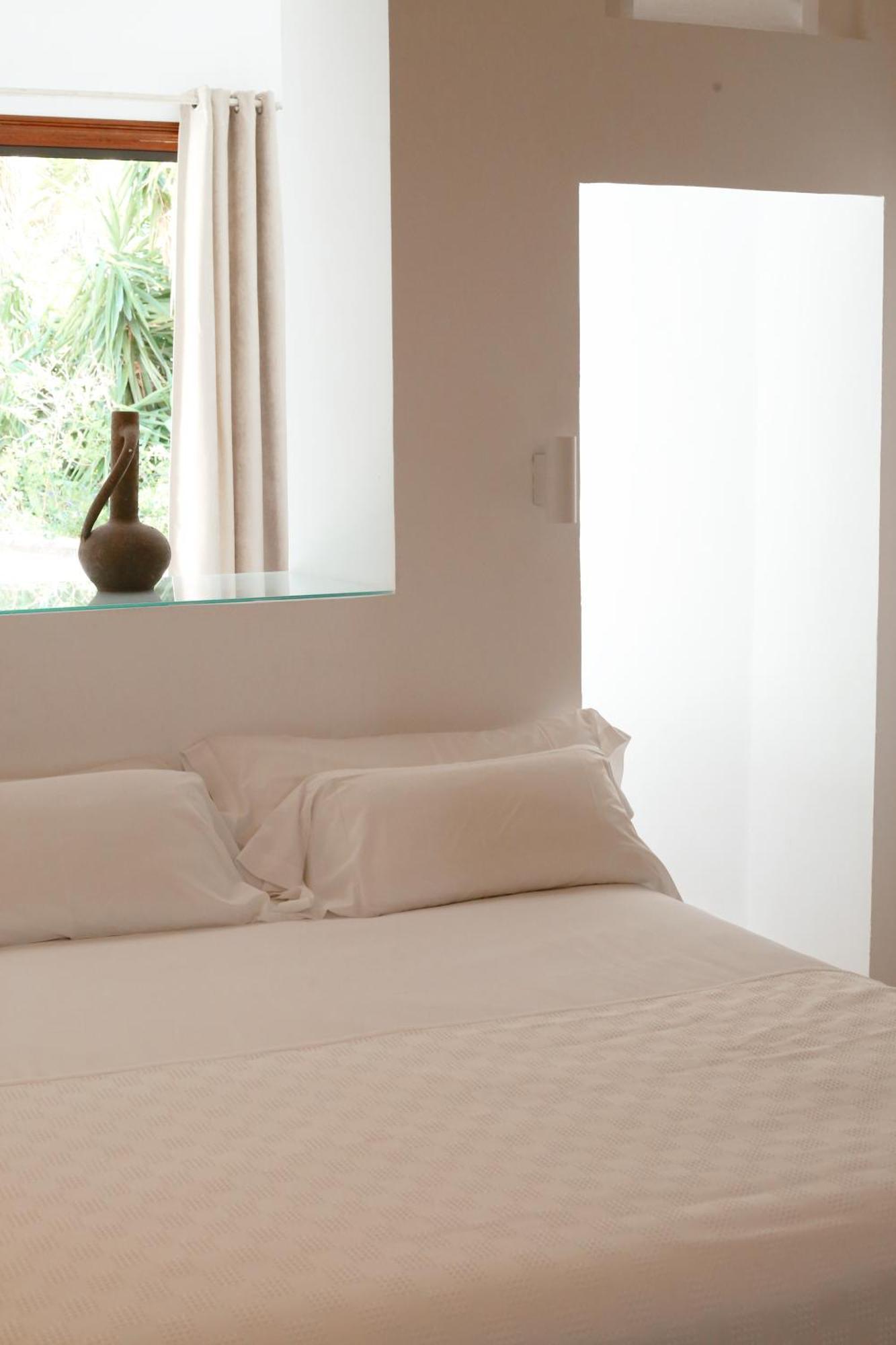 Hotel Petit - Bed & Breakfast 3*